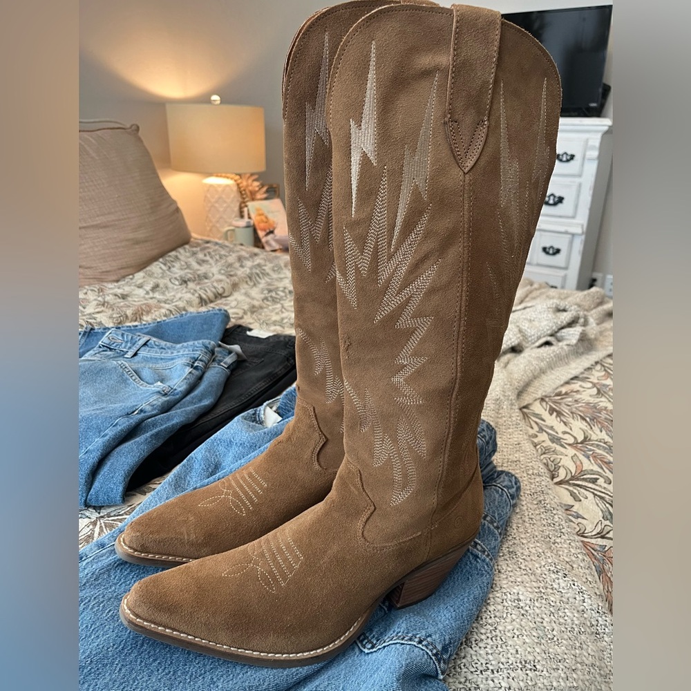 Dingo boots